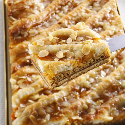 Ciasto Miodowe z Kokosem